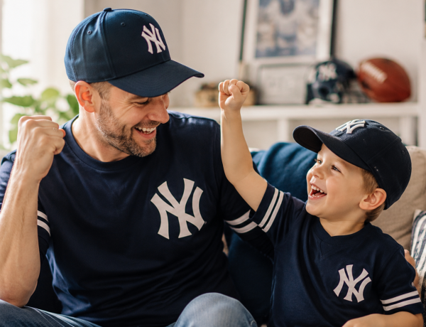 Daddy & Me Matching Fathers Day Sports Fan Gear