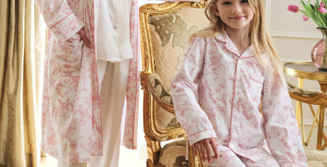 Best Gifts for Mom - Sweet Matching Love My Family PJs