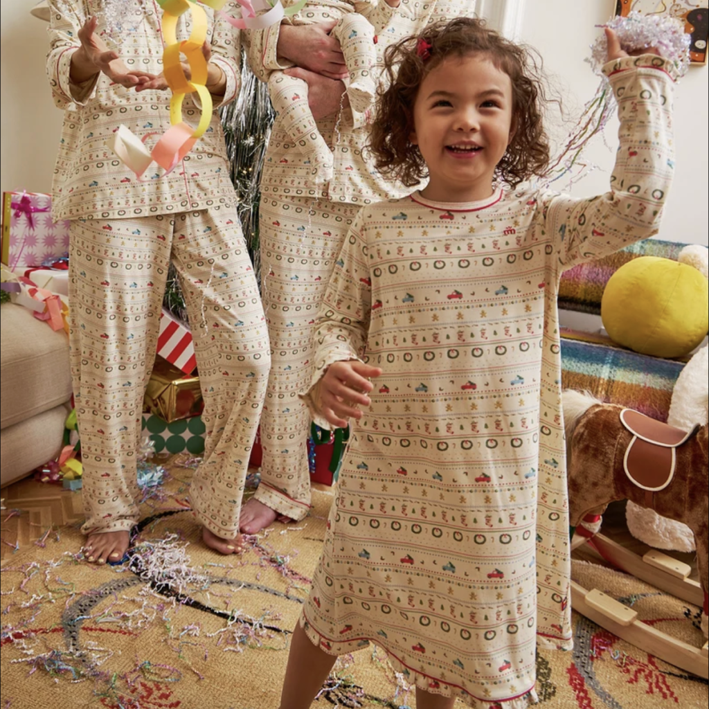 Family Matching Traditional Christmas Pajamas with Magnetic Fastenings mm